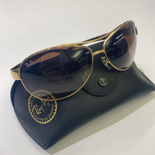 Load image into Gallery viewer, Rayban aviators