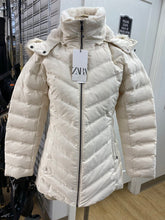 Load image into Gallery viewer, Zara down coat NWT M