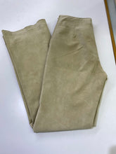 Load image into Gallery viewer, Danier vintage suede pants 4