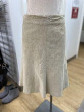 Load image into Gallery viewer, Danier vintage suede skirt 4