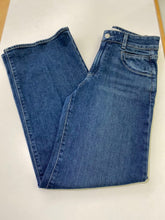 Load image into Gallery viewer, Paige Sasha jeans 26