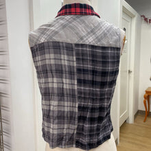 Load image into Gallery viewer, Alice & Olivia multi plaid top S