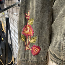 Load image into Gallery viewer, Vintage 90's Embriodered top