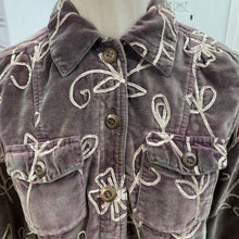 Load image into Gallery viewer, Vintage 80's Velvet ebriodered jacket