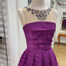 Load image into Gallery viewer, BCBG Max Azria evening dress XS