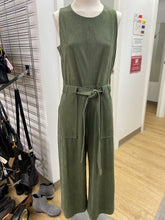 Load image into Gallery viewer, Banana Republic jumpsuit 10 NWT