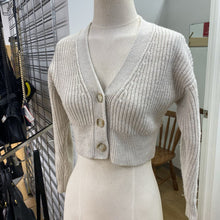 Load image into Gallery viewer, Babaton cropped sweater 2XS