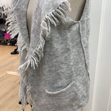 Load image into Gallery viewer, Wilfred alpaca/wool/blend sleeveless cardi XS