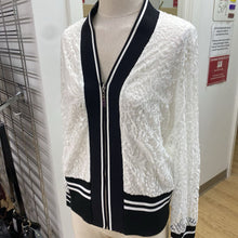 Load image into Gallery viewer, Coco Y Club lace zip up top/light jacket L
