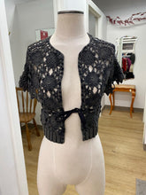 Load image into Gallery viewer, Solola knit cotton vest 36