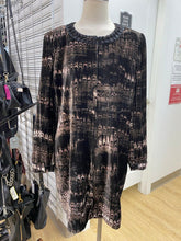 Load image into Gallery viewer, Elie Tahari long velour blazer XL