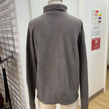 Load image into Gallery viewer, Lululemon sweater XS
