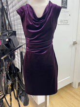 Load image into Gallery viewer, Molly Bracken velour dress M