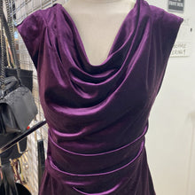 Load image into Gallery viewer, Molly Bracken velour dress M