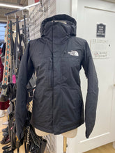 Load image into Gallery viewer, The North Face ski jacket S