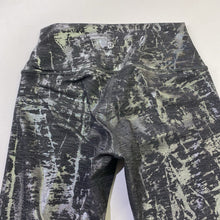 Load image into Gallery viewer, Lululemon leggings 6