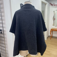 Load image into Gallery viewer, Wilfred merino wool oversized sweater S/M