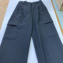 Load image into Gallery viewer, Babaton pleated dress cargo pants 0