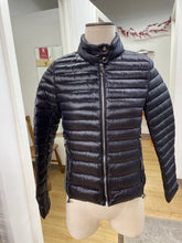 Load image into Gallery viewer, Mango down jacket S