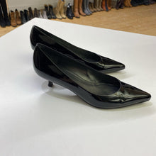 Load image into Gallery viewer, Stuart Weitzman patent kitten heel pumps 7
