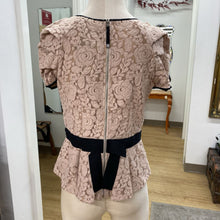 Load image into Gallery viewer, Sandra Angelozzi lace peplum top NWT 40