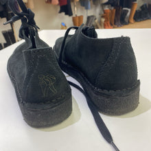 Load image into Gallery viewer, Clarks Originals Desert Trek suede shoes NWT 8