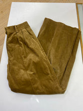 Load image into Gallery viewer, Banana Republic pleated wide leg cords 4