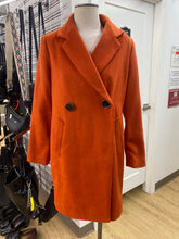 Load image into Gallery viewer, Vince Camuto wool blend light coat M