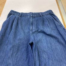 Load image into Gallery viewer, Gap trouser jeans 14