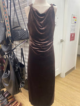 Load image into Gallery viewer, Taylor velour dress 10