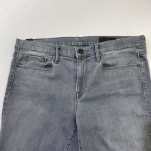 Load image into Gallery viewer, Vince Mason Relaxed jeans 29