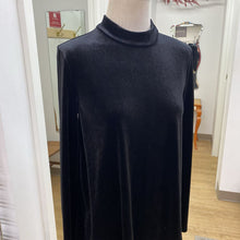 Load image into Gallery viewer, IMNYC velour top XS