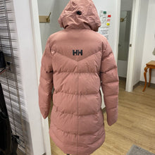 Load image into Gallery viewer, Helly Hansen winter coat M