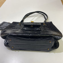 Load image into Gallery viewer, Bienen-Davis Vintage Croc Handbag (Matching coin purse) AS IS