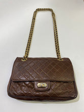 Load image into Gallery viewer, Creed Vintage Leather flap bag