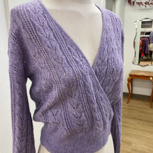 Load image into Gallery viewer, RW&CO faux wrap sweater XS