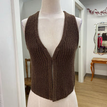 Load image into Gallery viewer, Twik/Simons knit vest M