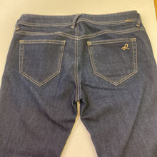Load image into Gallery viewer, DL1961 britney Slim straight jeans 30 NWT
