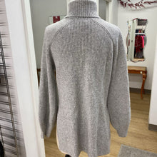 Load image into Gallery viewer, Ted Baker sweater 2/M