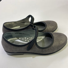 Load image into Gallery viewer, Naot shoes 37