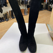 Load image into Gallery viewer, Browns pull on suede boots 38