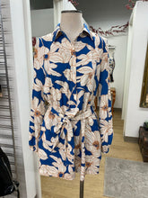 Load image into Gallery viewer, Dynamite romper NWT M