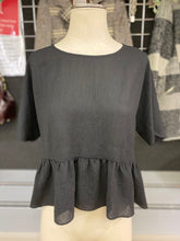 Load image into Gallery viewer, Wilfred flowy peplum top XS