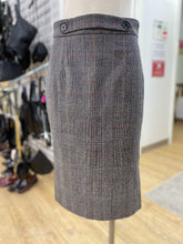 Load image into Gallery viewer, Judith & Charles lined wool skirt 4