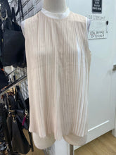 Load image into Gallery viewer, COS pleated top 8