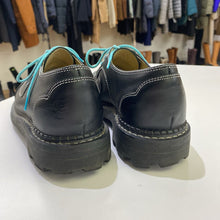 Load image into Gallery viewer, John Fluevog Angels shoes 5.5-fits 7 *As Is-small scuffs on toe