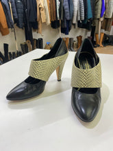 Load image into Gallery viewer, Loeffler Randall snake print detail heels 7