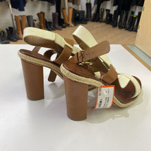 Load image into Gallery viewer, Tory Burch strappy leather sandals 6.5