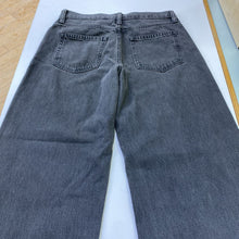 Load image into Gallery viewer, Gap Barrel High Rise jeans NWT 8p