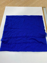 Load image into Gallery viewer, Amicale cashmere scarf